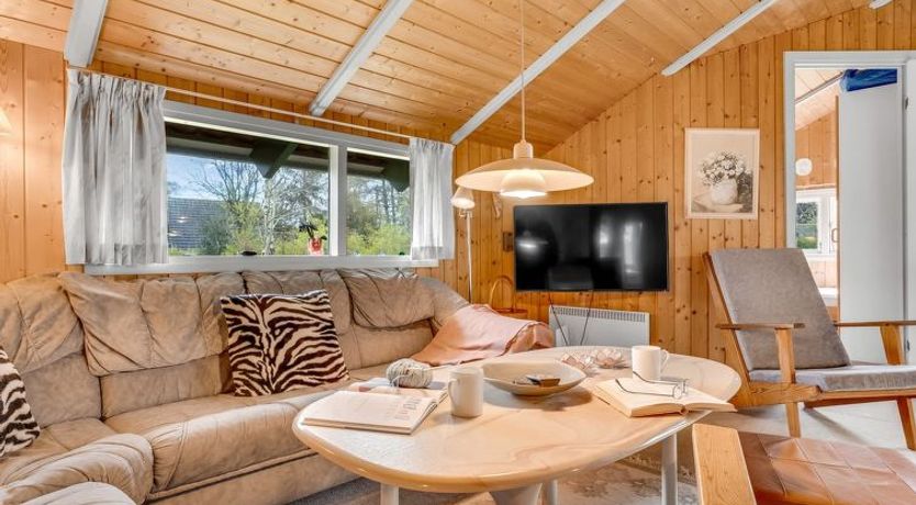 Photo of "Eeva" - 900m from the sea