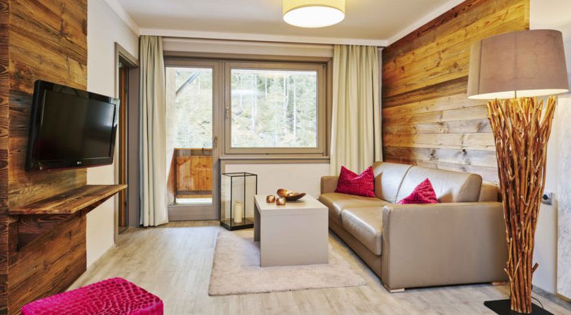 Photo of Juniorsuite bis zu 4 P &Wellnessbereich Apartment 2