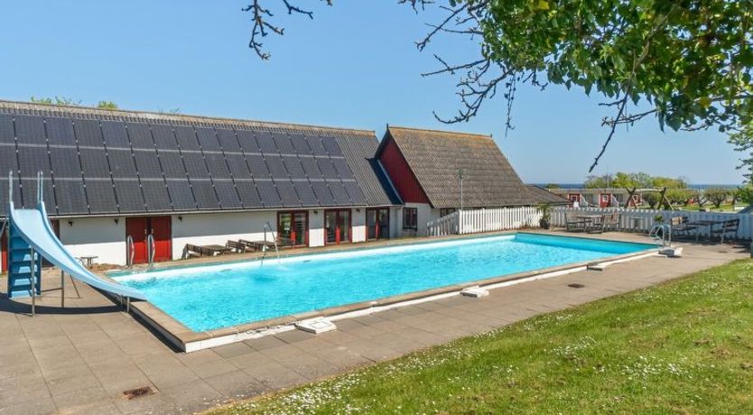 Photo of "Bratko" - 300m from the sea