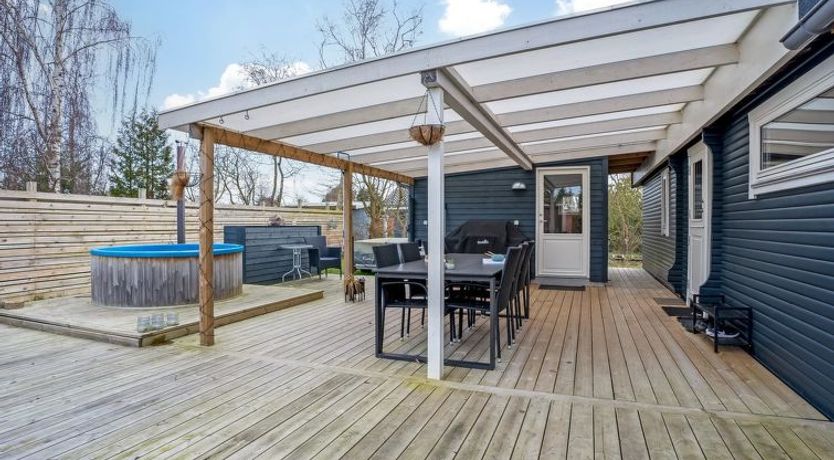 Photo of "Holte" - 750m from the sea