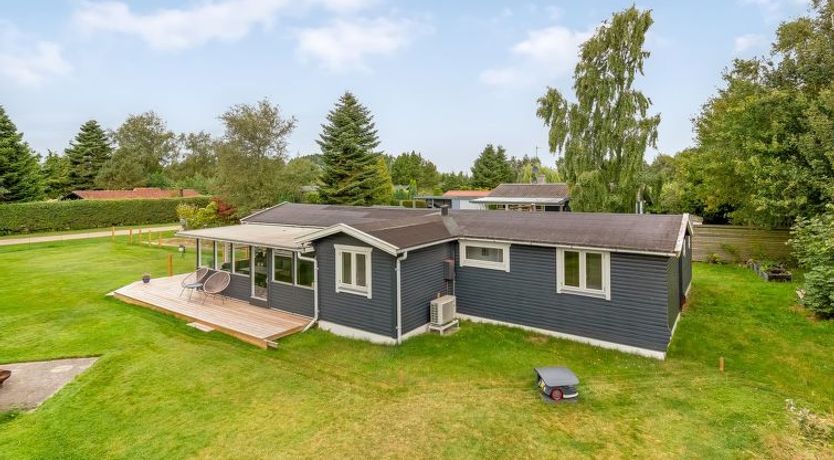 Photo of "Holte" - 750m from the sea