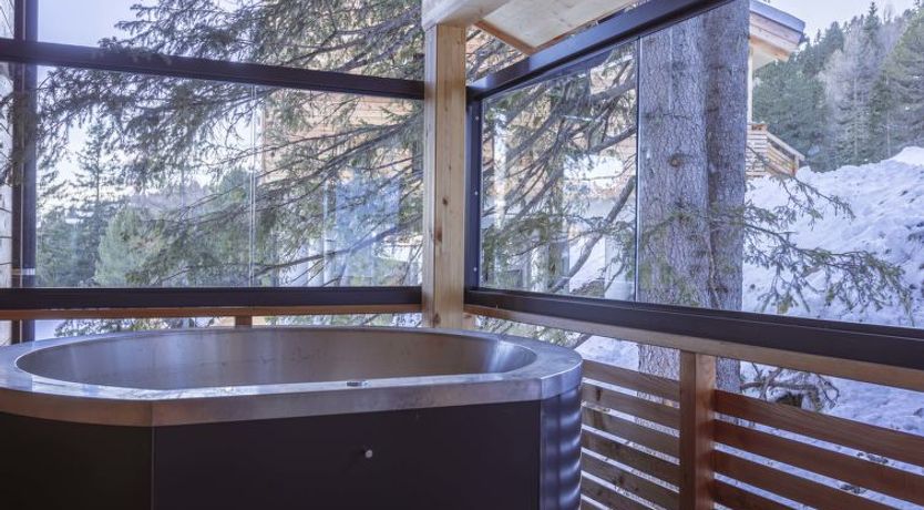 Photo of Superior # 7 mit Sauna & Hot Tub Holiday Home 7