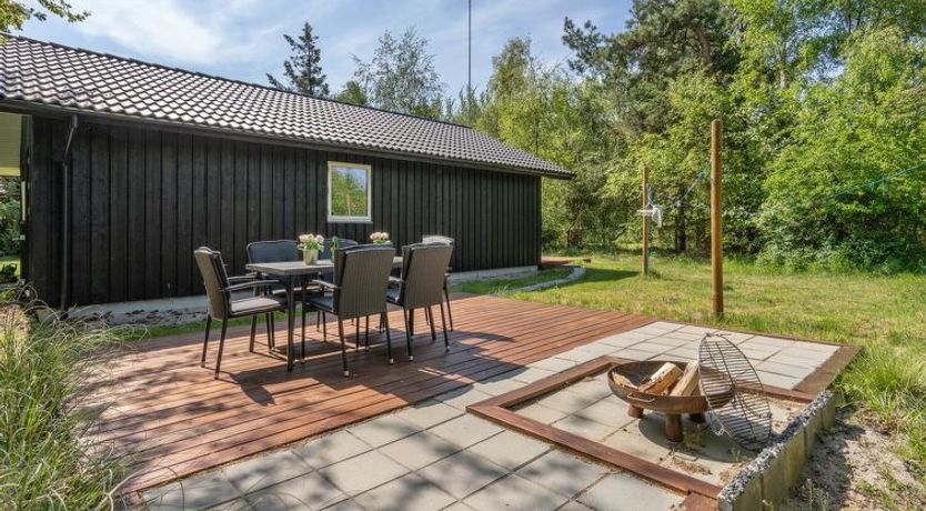 Photo of "Tancred" - 200m from the sea