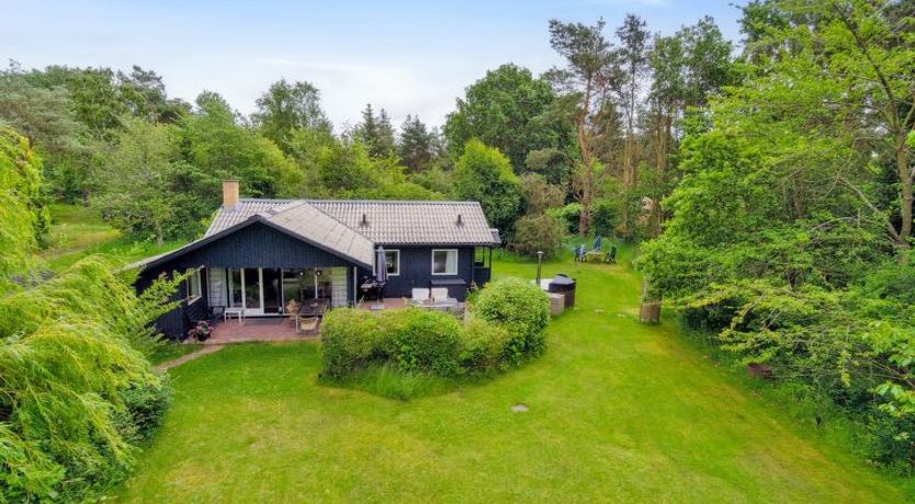 Photo of "Sybilla" - 600m from the sea