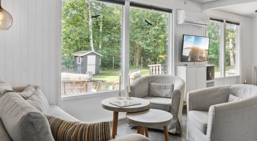 Photo of "Thordgrim" - 600m from the sea