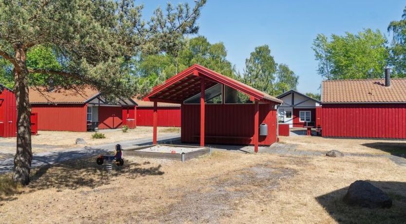 Photo of "Ferbine" - 400m from the sea