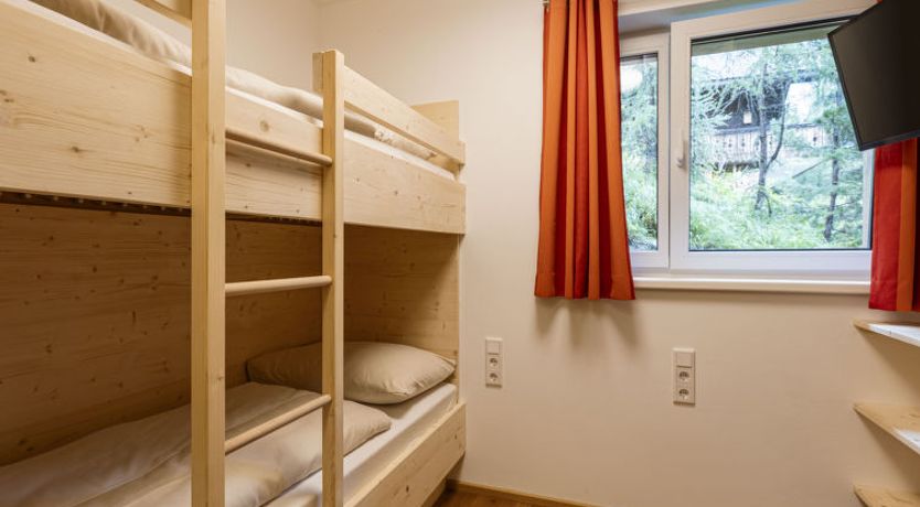 Photo of bis zu 4 Personen Apartment 10