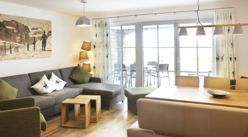 Photo of Superior # 301 für bis 6 Personen Apartment 27