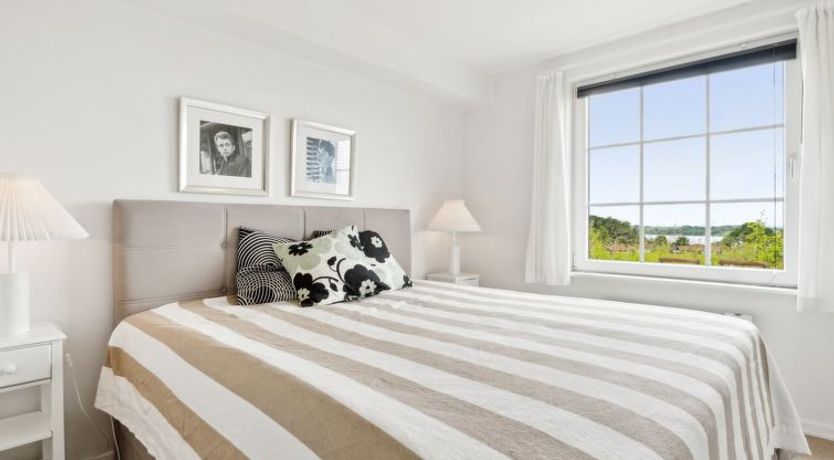 Photo of "Isbiorn" - 300m from the sea