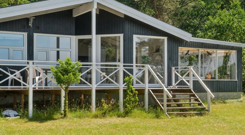 Photo of "Marius" - 30m from the sea