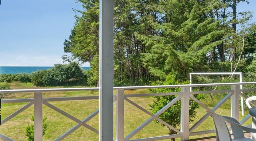 Photo of "Marius" - 30m from the sea