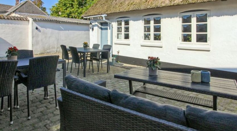 Photo of "Maelle" - 25km from the sea