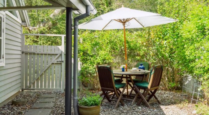 Photo of "Snari" - 10m from the sea