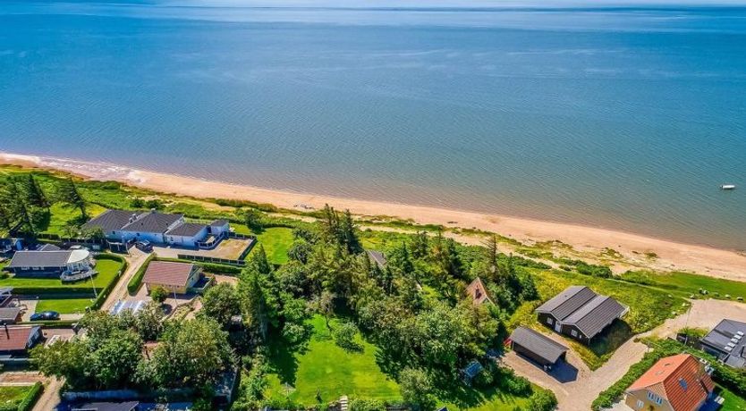 Photo of "Aarne" - 30m from the sea