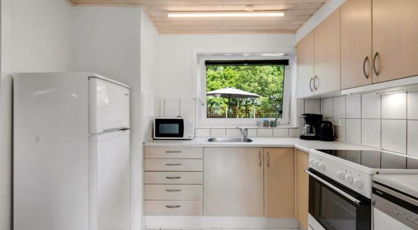 Photo of "Eino" - 150m from the sea