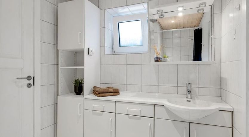 Photo of "Eino" - 150m from the sea