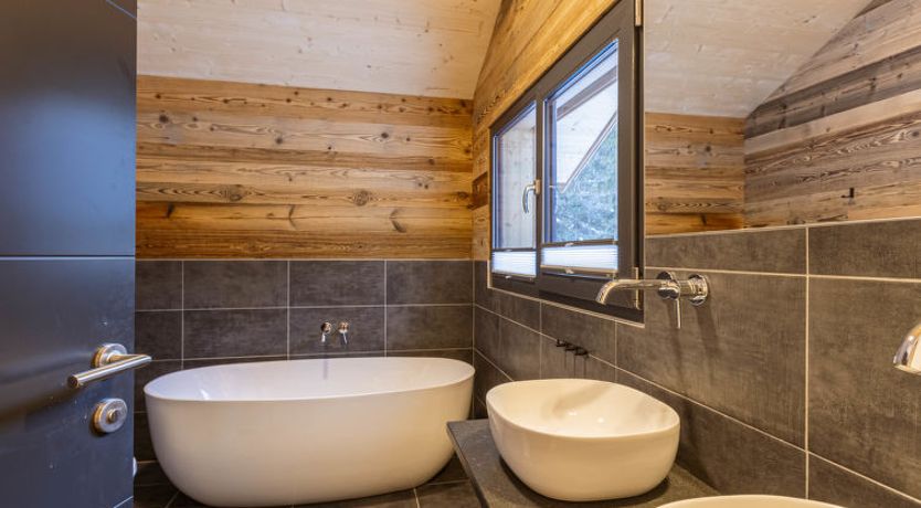 Photo of Superior # 4 mit Sauna & Hot Tub Holiday Home 4