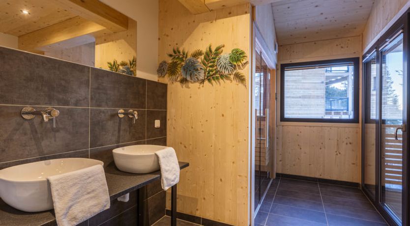 Photo of Superior # 4 mit Sauna & Hot Tub Holiday Home 4