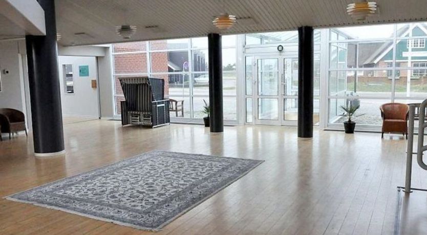 Photo of "Akai" - 100m from the sea