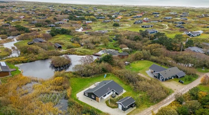 Photo of "Eloise" - 400m from the sea