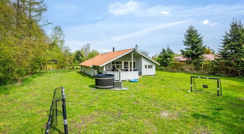 Photo of "Bjart" - 1.5km from the sea