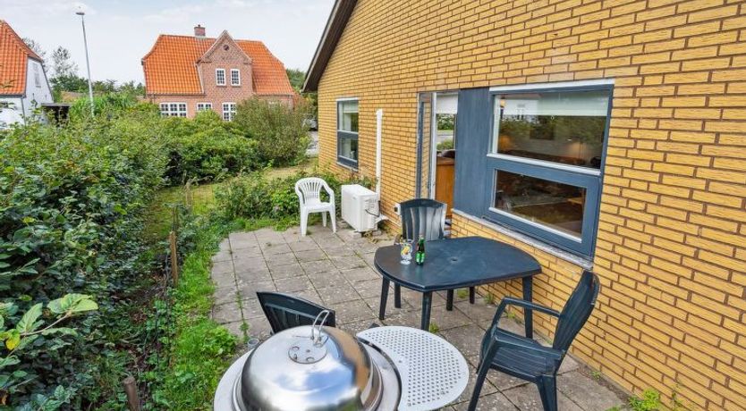 Photo of "Magh" - 9.8km from the sea