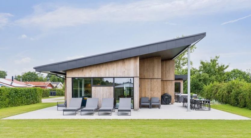 Photo of "Filimena" - 250m from the sea