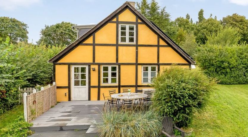 Photo of "Hughlek" - 1.5km from the sea