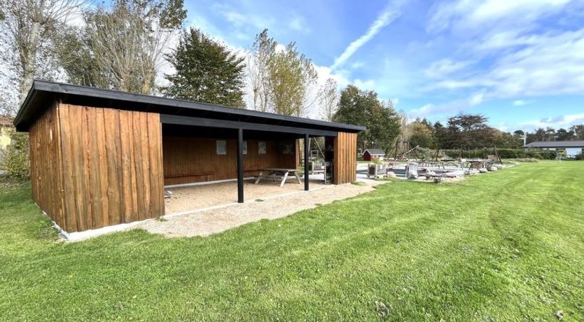 Photo of "Myra" - 425m from the sea