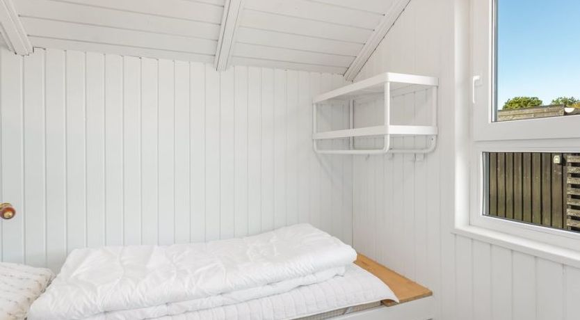 Photo of "Skyler" - 1km from the sea