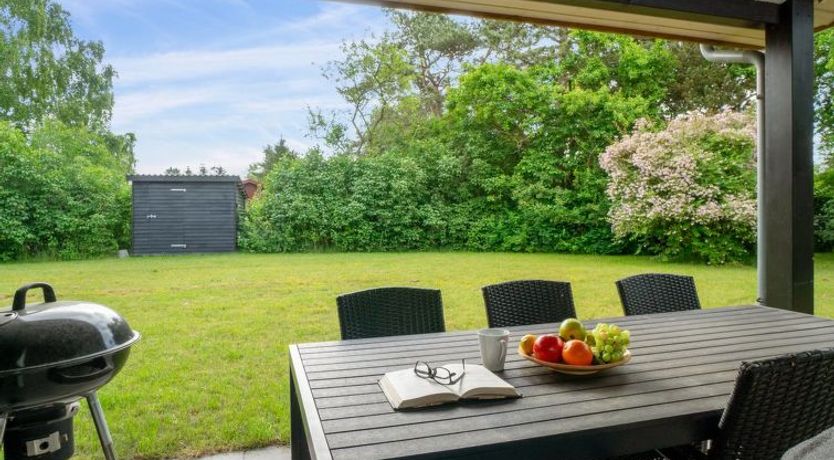 Photo of "Dorreth" - 3.2km from the sea