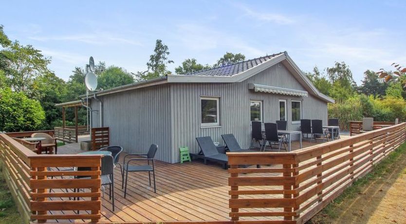 Photo of "Editha" - 800m from the sea