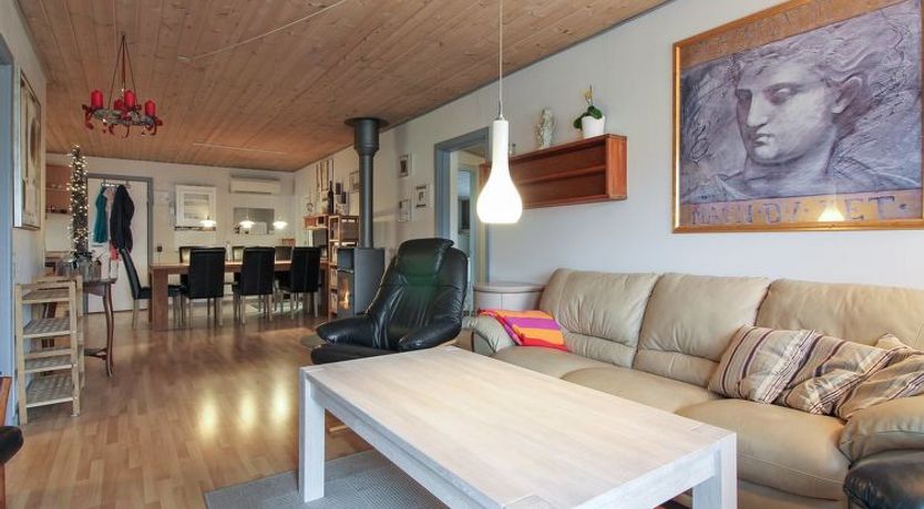 Photo of "Editha" - 800m from the sea