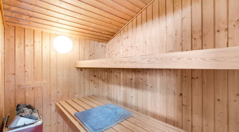 Photo of "Josef" - 950m from the sea