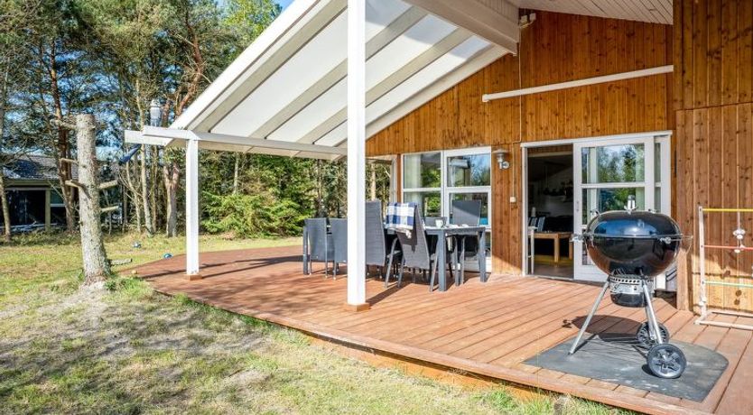 Photo of "Akseli" - 800m from the sea