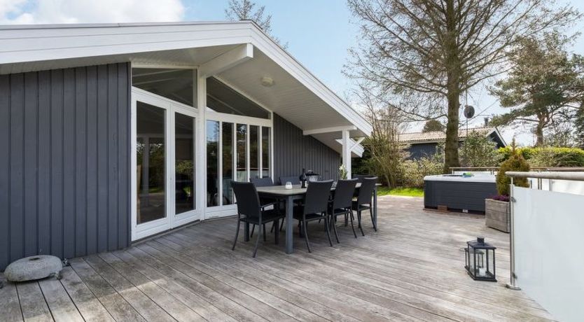 Photo of "Justiina" - 800m from the sea