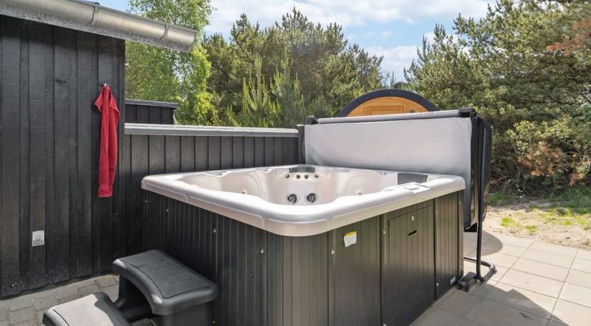 Photo of "Ingobald" - 1.5km from the sea