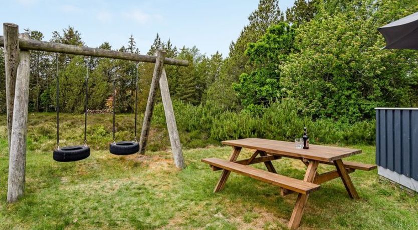 Photo of "Emmi" - 2.5km from the sea