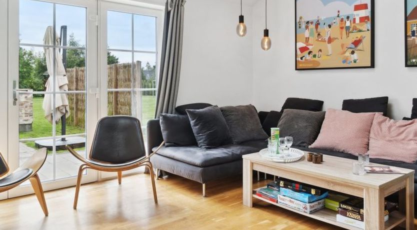 Photo of "Ronia" - 900m from the sea