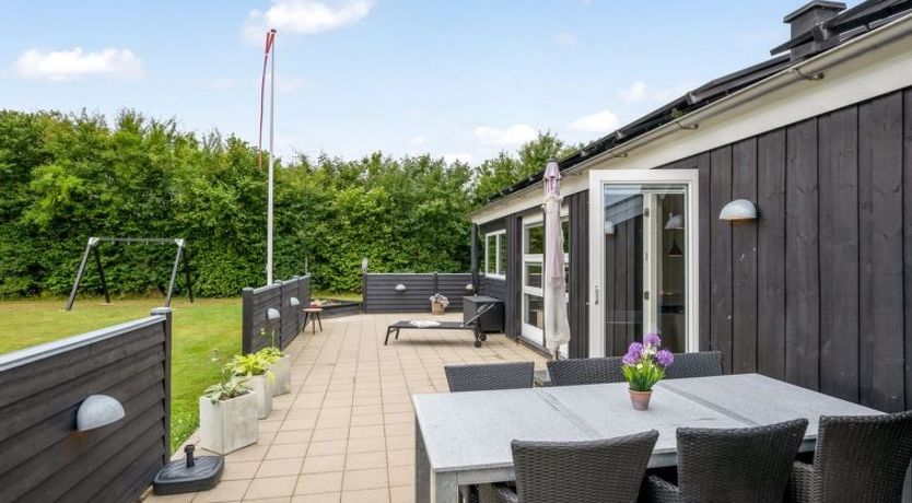 Photo of "Noreen" - 1.4km to the fjord