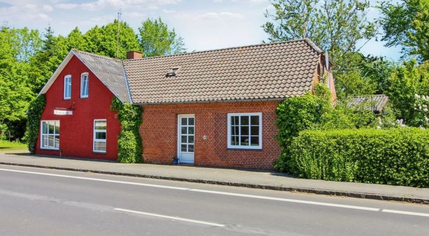 Photo of "Kiri" - 24km from the sea