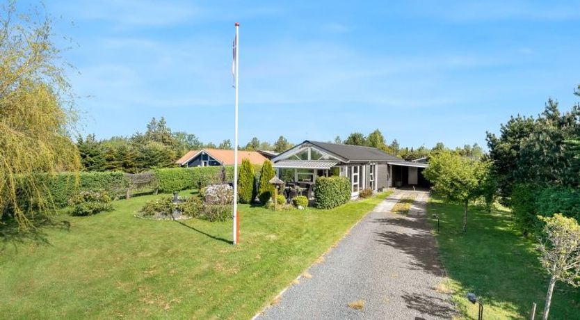 Photo of "Stina" - 600m from the sea