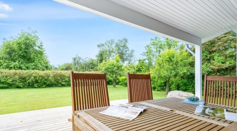 Photo of "Mira" - 500m from the sea