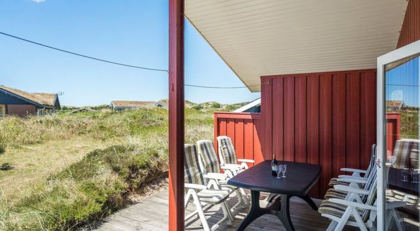 Photo of "Kirsten" - 800m from the sea