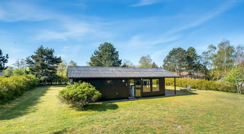 Photo of "Lars" - 250m from the sea