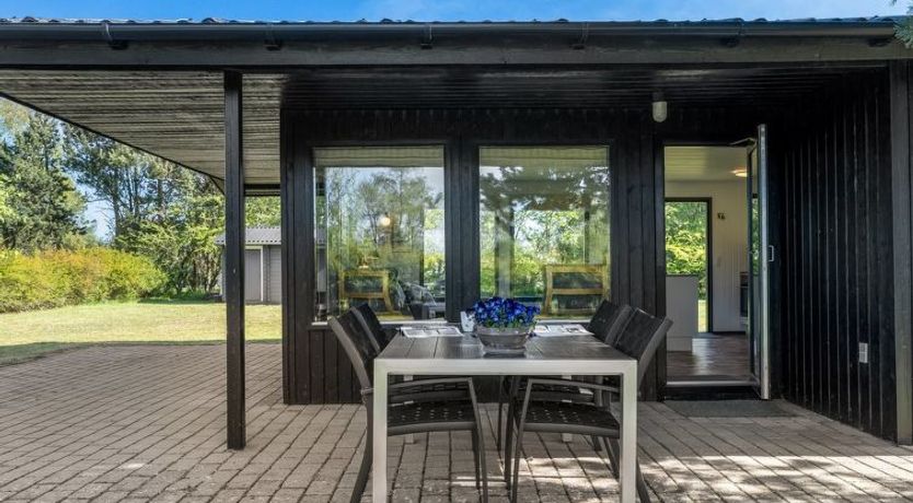 Photo of "Lars" - 250m from the sea