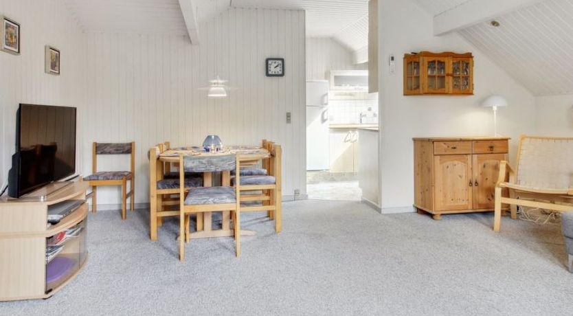 Photo of "Ofrath" - 30km from the sea