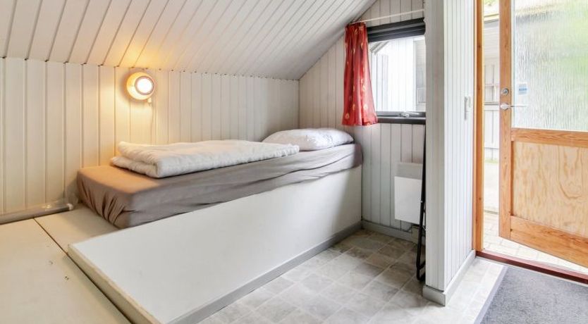 Photo of "Ofrath" - 30km from the sea