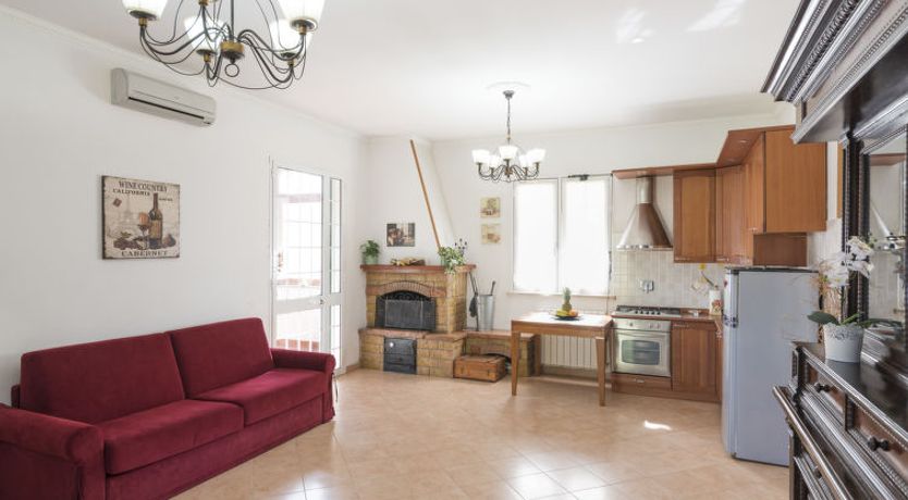 Photo of Lungo l'Ardeatina