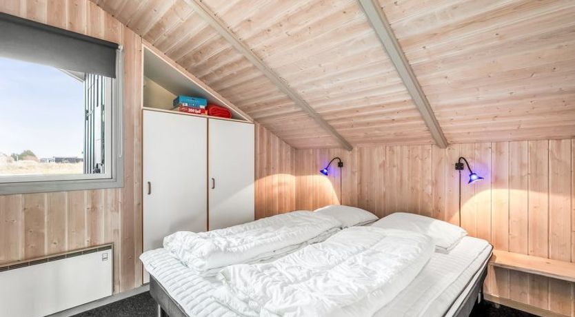 Photo of "Marisol" - 600m to the fjord